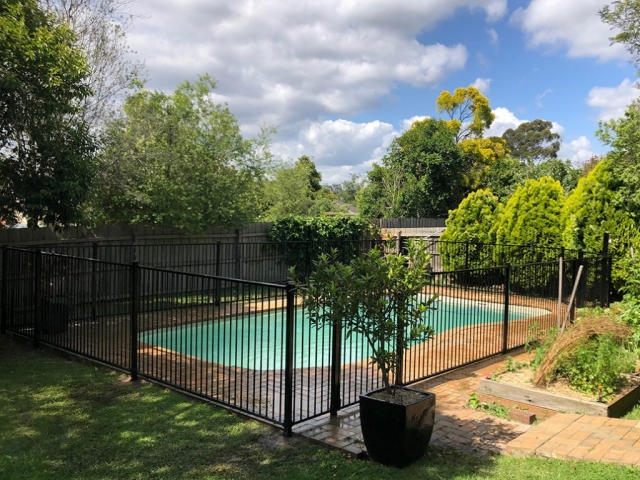 ACFS POOL & SPA FENCING GALLERY (16)